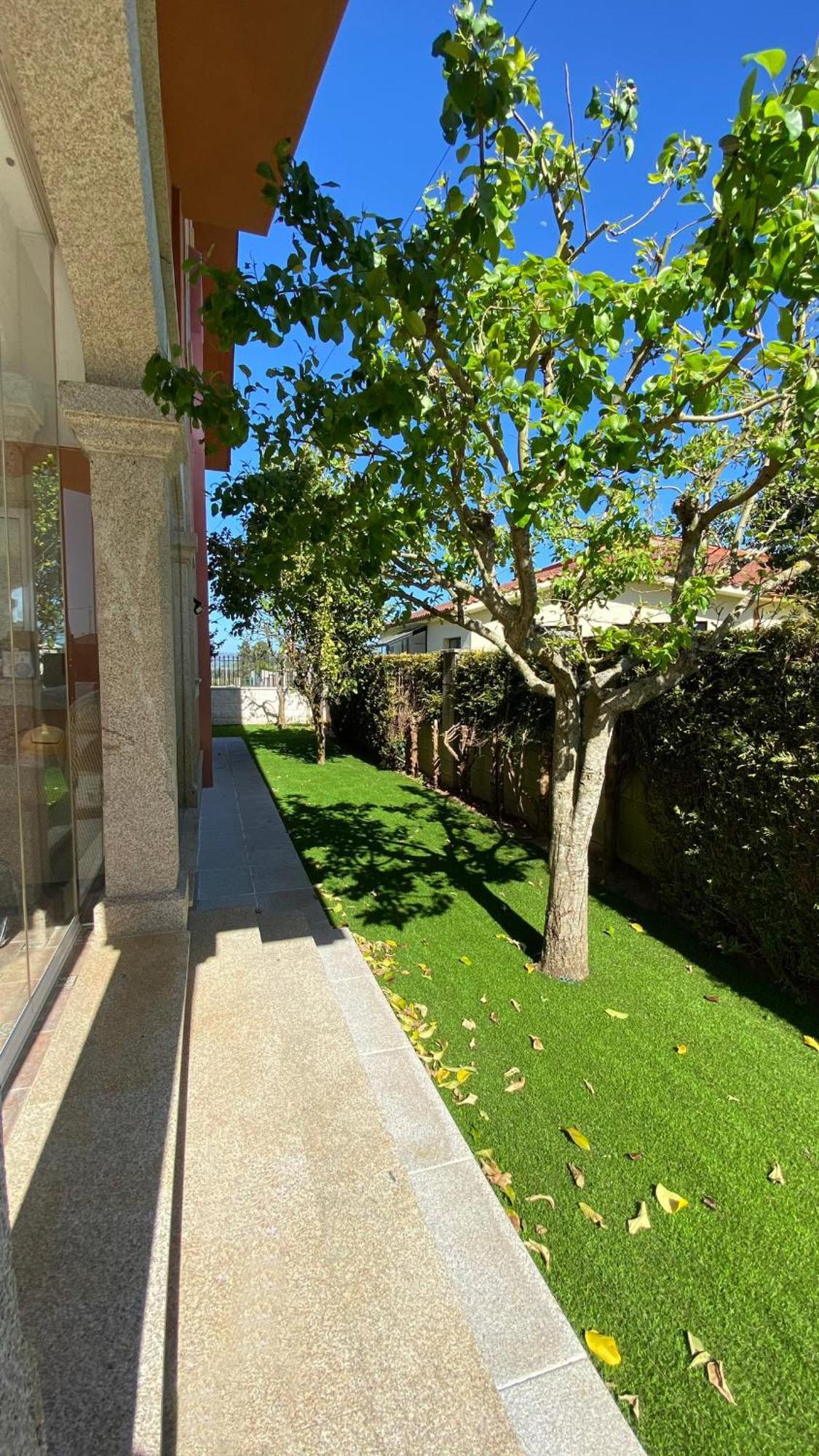 Despertar Con El Sonido De Los Pajaros Melide Esterno foto